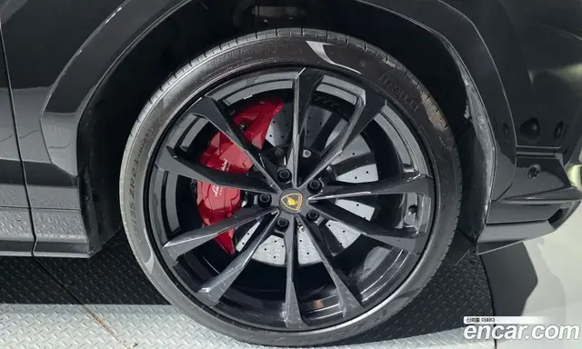 Lamborghini Urus 2024 4.0 автомат (гидро), миниатюра 5 Lamborghini Urus 2024 4.0 автомат (гидро), миниатюра 5
