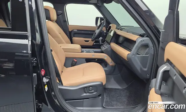 Land Rover Defender 2026 2.0 автомат (гидро), миниатюра 3 Land Rover Defender 2026 2.0 автомат (гидро), миниатюра 3