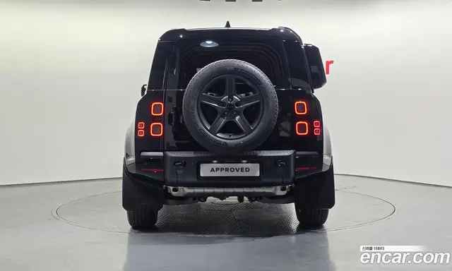 Land Rover Defender 2026 2.0 автомат (гидро), миниатюра 6 Land Rover Defender 2026 2.0 автомат (гидро), миниатюра 6