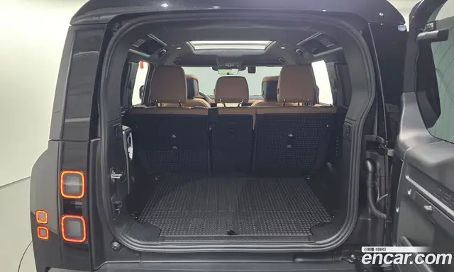 Land Rover Defender 2026 2.0 автомат (гидро), миниатюра 10 Land Rover Defender 2026 2.0 автомат (гидро), миниатюра 10