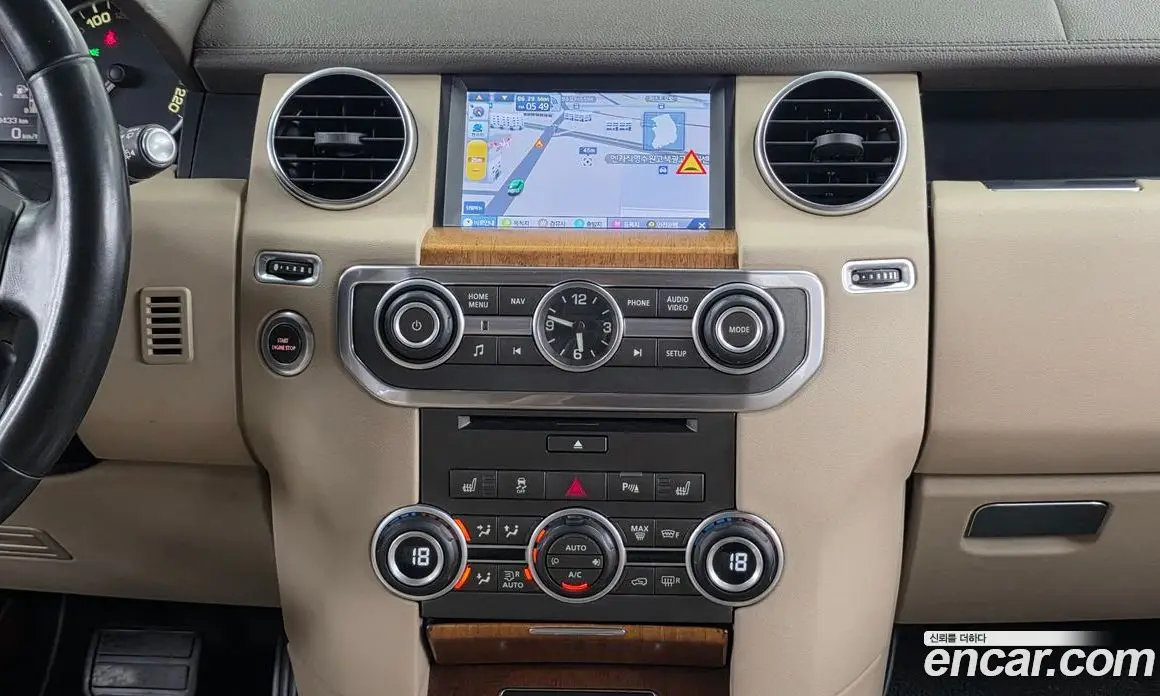 Land Rover Discovery 2016 3.0 автомат (гидро), фото 14 Land Rover Discovery 2016 3.0 автомат (гидро), фото 14