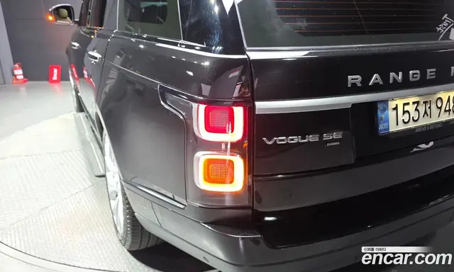 Land Rover Range Rover 2021 3.0 автомат (гидро), миниатюра 8 Land Rover Range Rover 2021 3.0 автомат (гидро), миниатюра 8