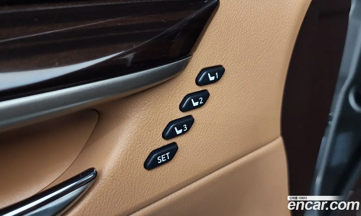 Lexus ES 2018 2.5 автомат (гидро), фото 29 Lexus ES 2018 2.5 автомат (гидро), фото 29
