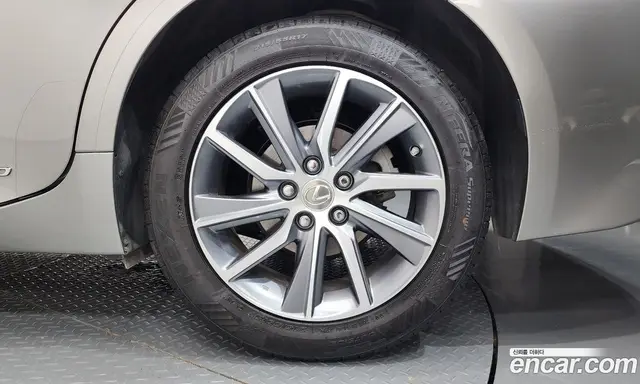 Lexus ES 2018 2.5 автомат (гидро), миниатюра 7 Lexus ES 2018 2.5 автомат (гидро), миниатюра 7