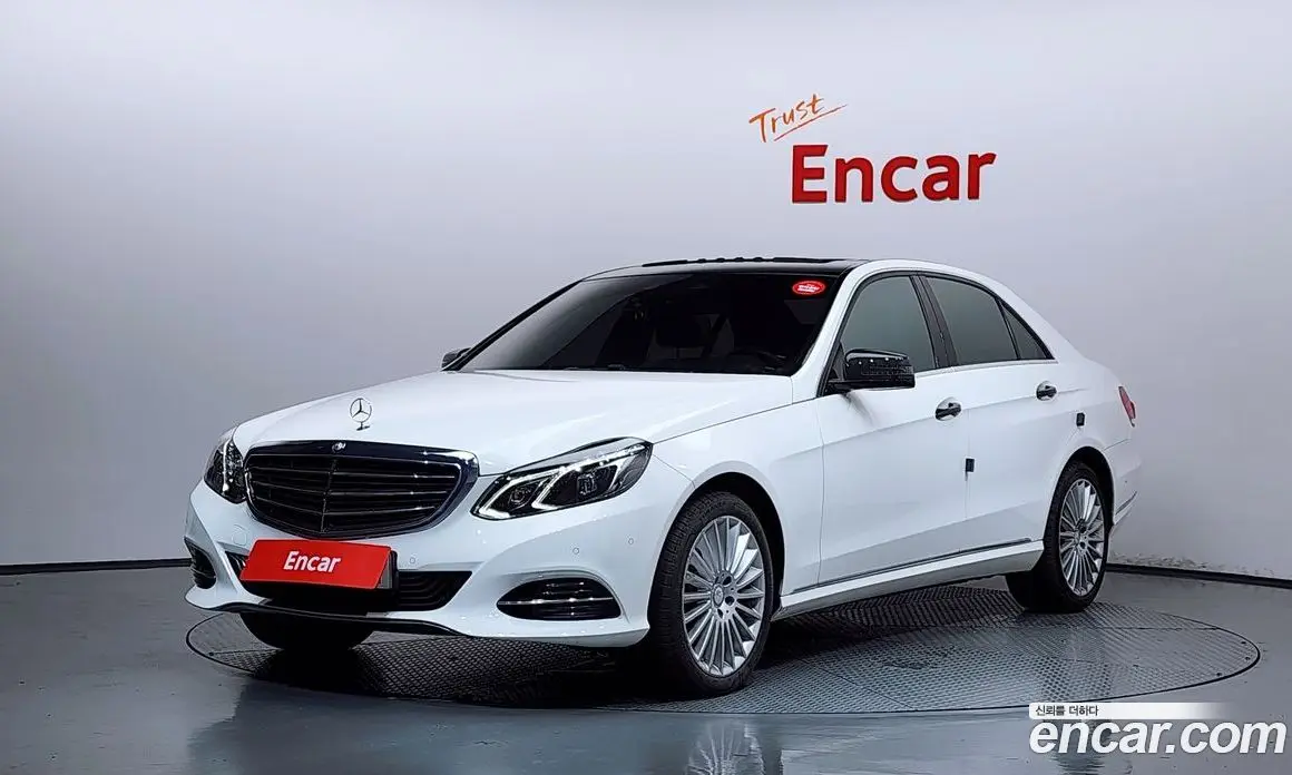 Mercedes-Benz E-Class 2015 3.5 автомат (гидро), фото 1 Mercedes-Benz E-Class 2015 3.5 автомат (гидро), фото 1