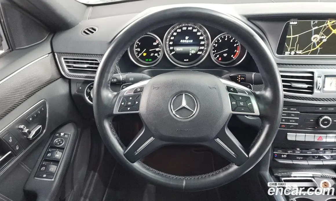 Mercedes-Benz E-Class 2015 3.5 автомат (гидро), фото 13 Mercedes-Benz E-Class 2015 3.5 автомат (гидро), фото 13