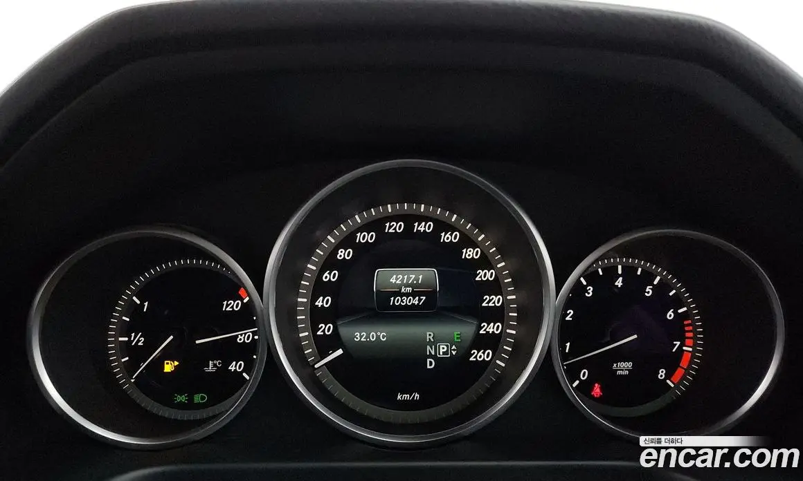 Mercedes-Benz E-Class 2015 3.5 автомат (гидро), фото 18 Mercedes-Benz E-Class 2015 3.5 автомат (гидро), фото 18