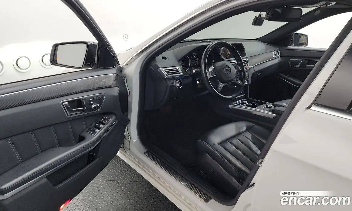 Mercedes-Benz E-Class 2015 3.5 автомат (гидро), фото 10 Mercedes-Benz E-Class 2015 3.5 автомат (гидро), фото 10