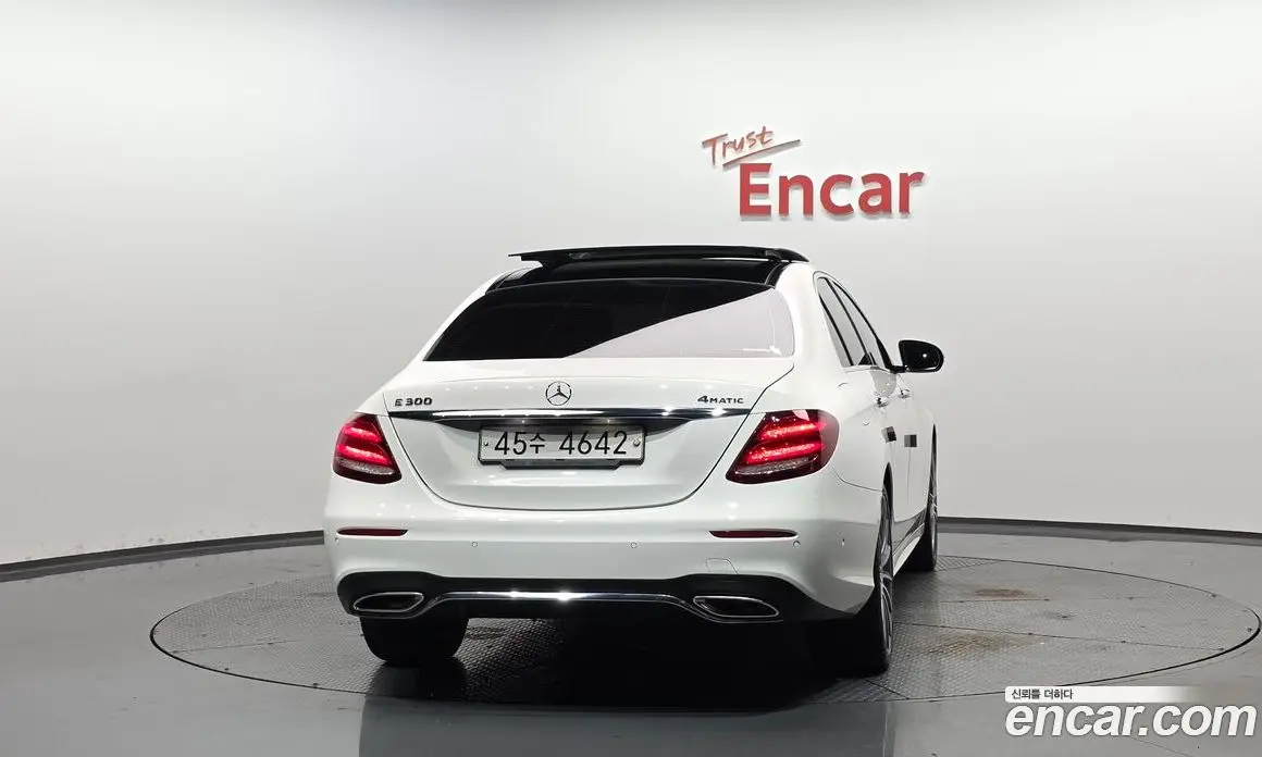 Mercedes-Benz E-Class 2017 2.0 автомат (гидро), фото 3 Mercedes-Benz E-Class 2017 2.0 автомат (гидро), фото 3