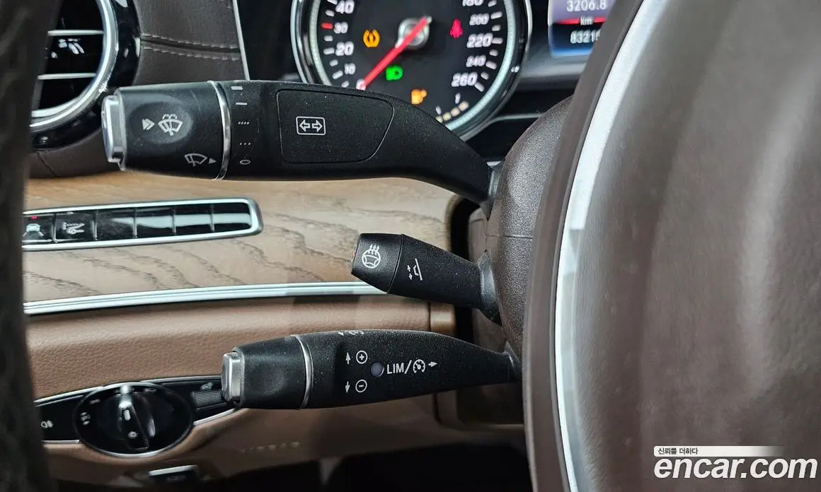 Mercedes-Benz E-Class 2018 1.9 автомат (гидро), фото 27 Mercedes-Benz E-Class 2018 1.9 автомат (гидро), фото 27