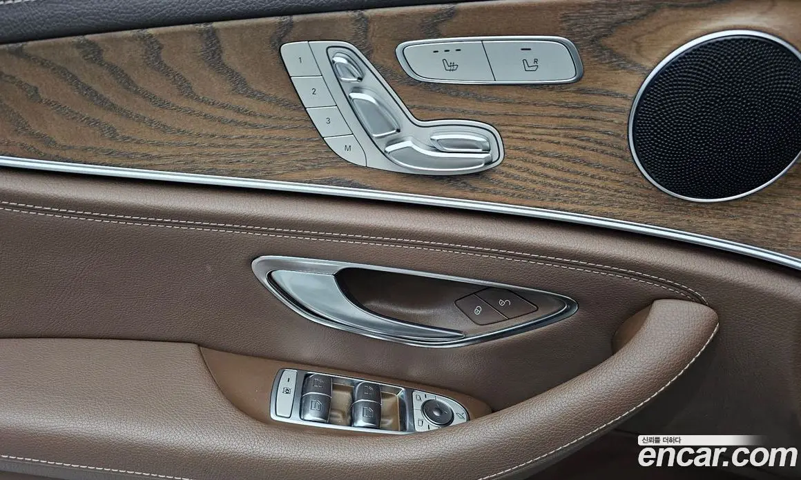 Mercedes-Benz E-Class 2018 1.9 автомат (гидро), фото 28 Mercedes-Benz E-Class 2018 1.9 автомат (гидро), фото 28