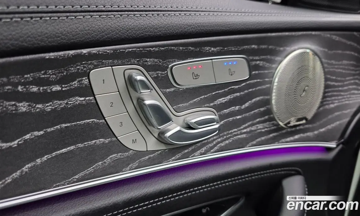 Mercedes-Benz E-Class 2022 2.0 автомат (гидро), фото 31 Mercedes-Benz E-Class 2022 2.0 автомат (гидро), фото 31