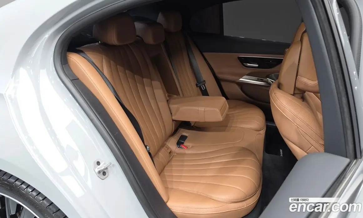 Mercedes-Benz E-Class 2024 2.0 автомат (гидро), фото 12 Mercedes-Benz E-Class 2024 2.0 автомат (гидро), фото 12