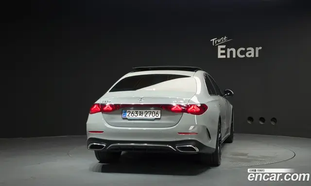 Mercedes-Benz E-Class 2024 2.0 автомат (гидро), миниатюра 4 Mercedes-Benz E-Class 2024 2.0 автомат (гидро), миниатюра 4
