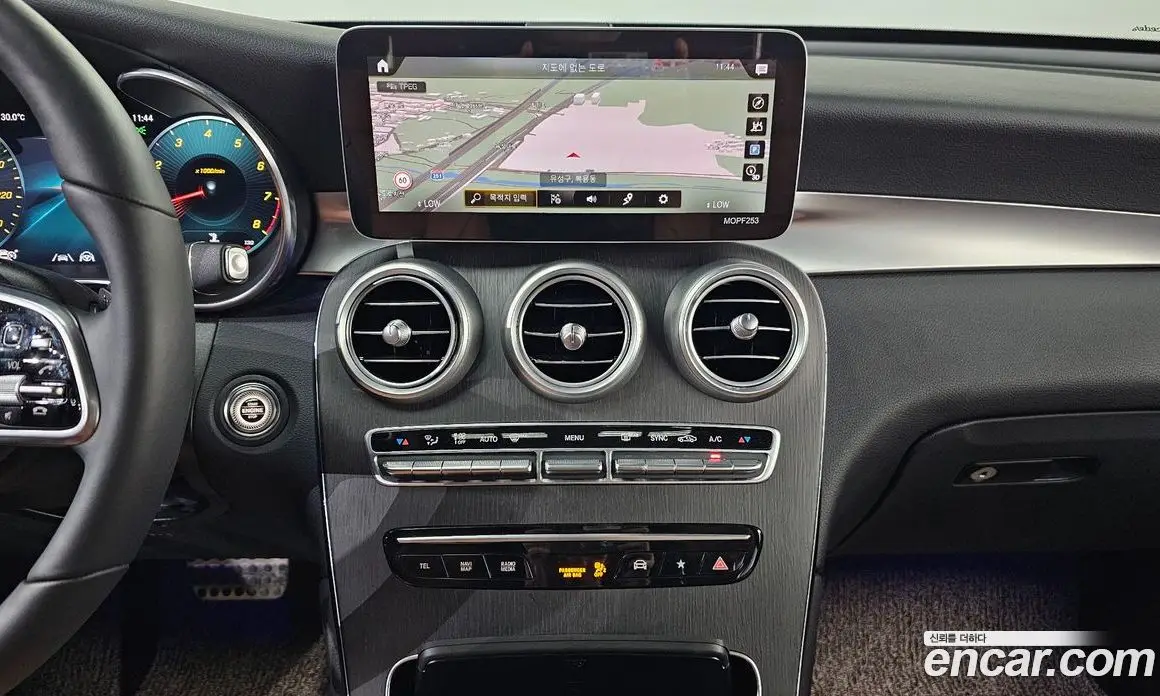 Mercedes-Benz GLC-Class 2020 2.0 автомат (гидро), фото 16