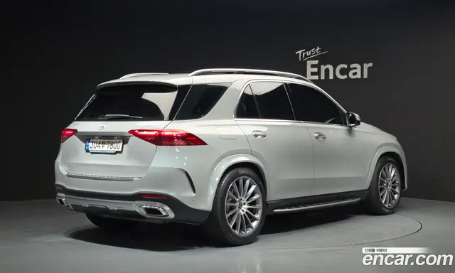 Mercedes-Benz GLE-Class 2023 3.0 автомат (гидро), миниатюра 2 Mercedes-Benz GLE-Class 2023 3.0 автомат (гидро), миниатюра 2