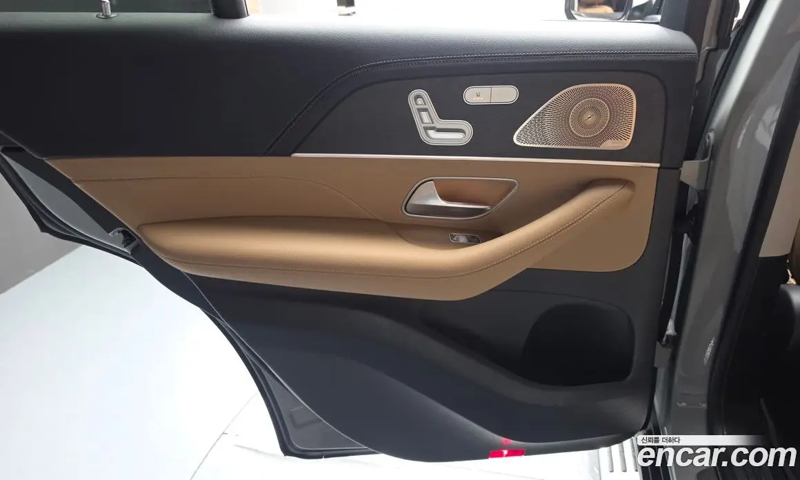 Mercedes-Benz GLE-Class 2023 3.0 автомат (гидро), фото 15 Mercedes-Benz GLE-Class 2023 3.0 автомат (гидро), фото 15