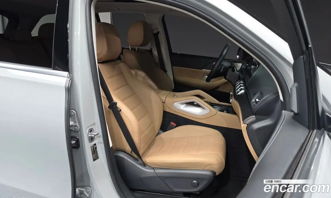 Mercedes-Benz GLE-Class 2023 3.0 автомат (гидро), фото 16 Mercedes-Benz GLE-Class 2023 3.0 автомат (гидро), фото 16
