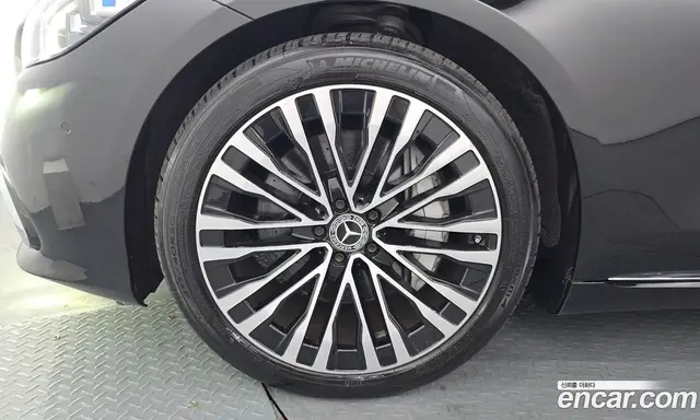 Mercedes-Benz S-Class 2021 4.0 автомат (гидро), миниатюра 5