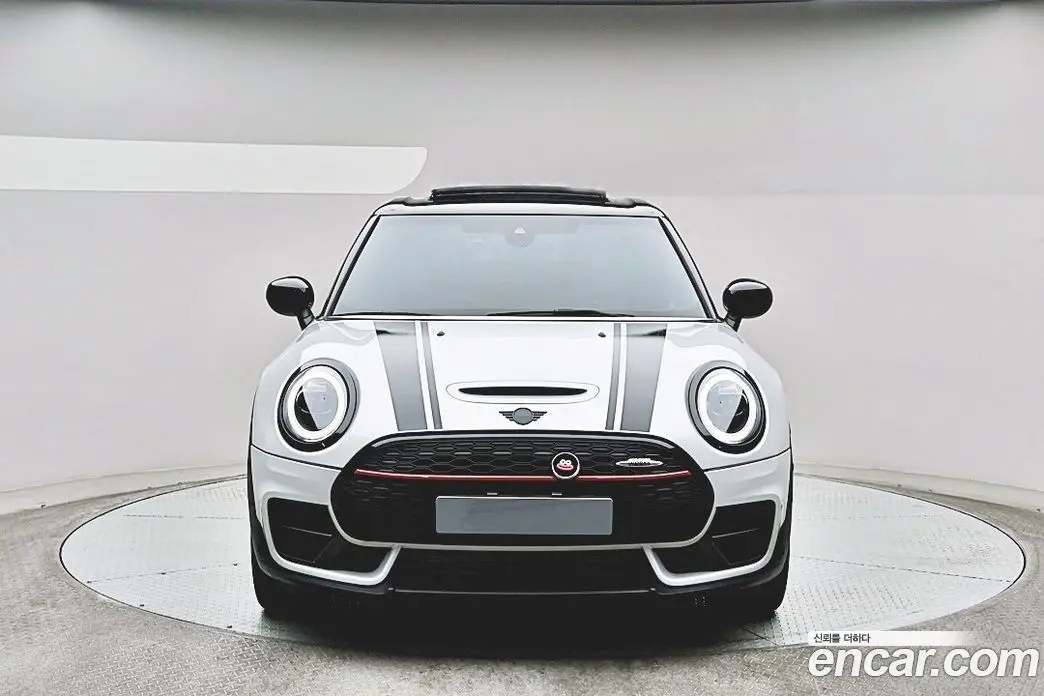 Mini Clubman 2023 2.0 автомат (гидро), фото 1 Mini Clubman 2023 2.0 автомат (гидро), фото 1