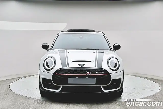 Mini Clubman 2023 2.0 автомат (гидро), миниатюра 1 Mini Clubman 2023 2.0 автомат (гидро), миниатюра 1