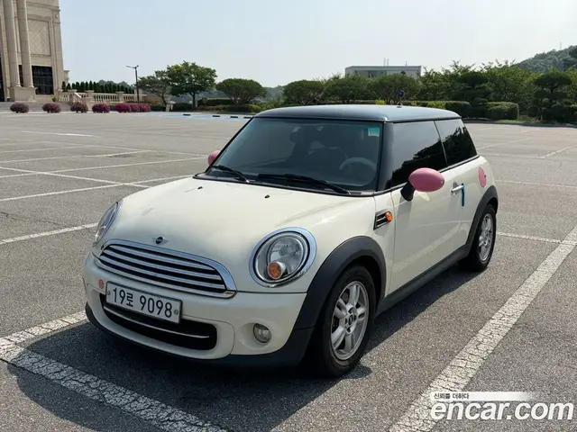 Mini Cooper 2012 2.0 автомат (гидро), миниатюра 2 Mini Cooper 2012 2.0 автомат (гидро), миниатюра 2
