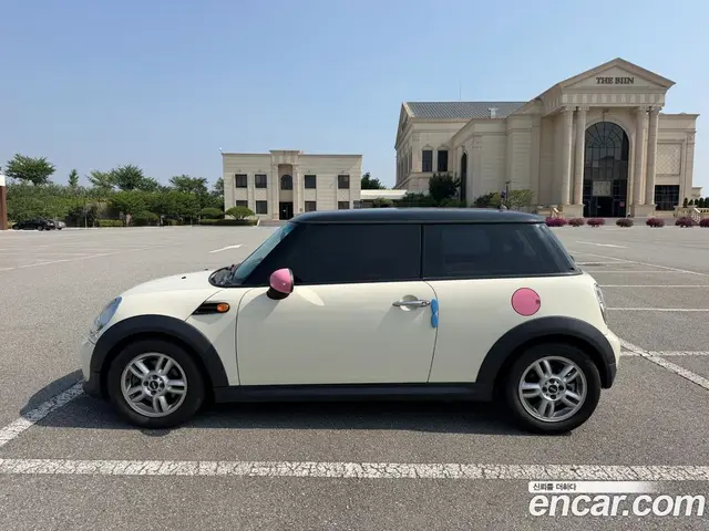 Mini Cooper 2012 2.0 автомат (гидро), миниатюра 7 Mini Cooper 2012 2.0 автомат (гидро), миниатюра 7