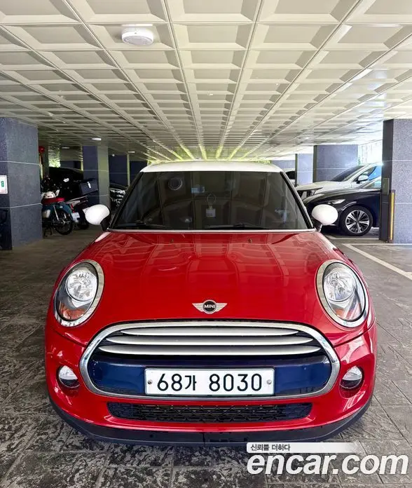 Mini Cooper 2015 1.5 автомат (гидро), миниатюра 1