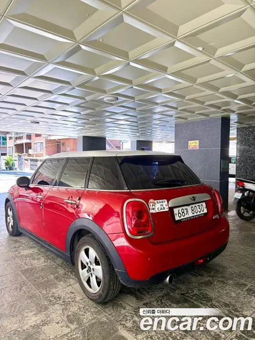 Mini Cooper 2015 1.5 автомат (гидро), миниатюра 5