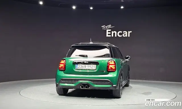 Mini Cooper 2023 2.0 автомат (гидро), миниатюра 4 Mini Cooper 2023 2.0 автомат (гидро), миниатюра 4