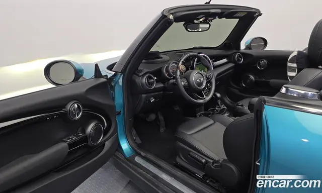 Mini Cooper Convertible 2018 1.5 автомат (гидро), миниатюра 10