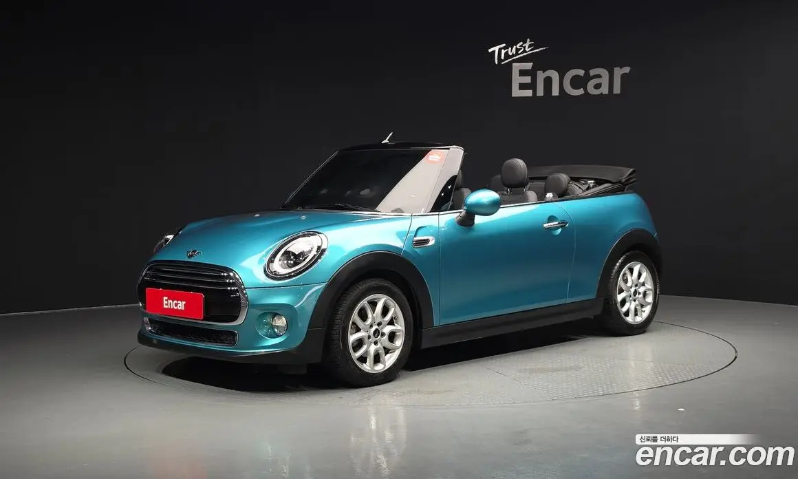 Mini Cooper Convertible 2019 1.5 автомат (гидро), фото 1 Mini Cooper Convertible 2019 1.5 автомат (гидро), фото 1