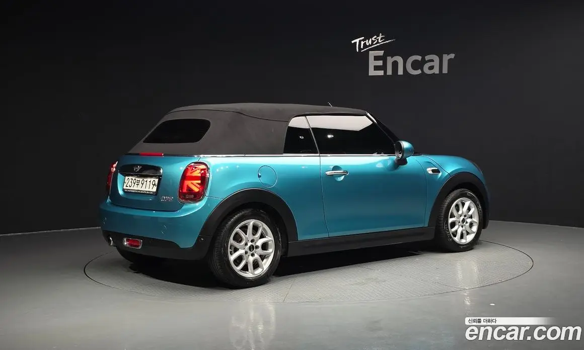 Mini Cooper Convertible 2019 1.5 автомат (гидро), фото 26 Mini Cooper Convertible 2019 1.5 автомат (гидро), фото 26