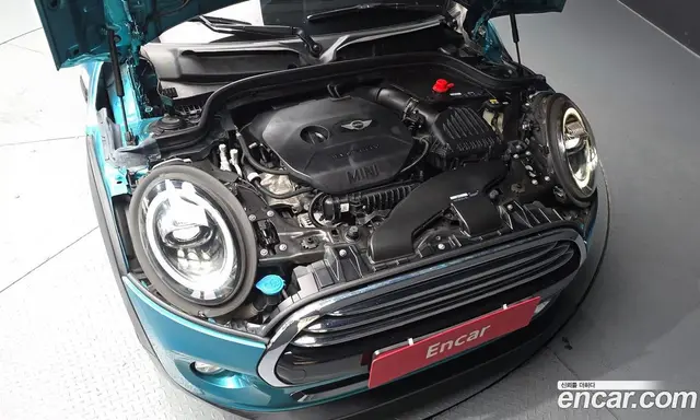 Mini Cooper Convertible 2019 1.5 автомат (гидро), миниатюра 6 Mini Cooper Convertible 2019 1.5 автомат (гидро), миниатюра 6