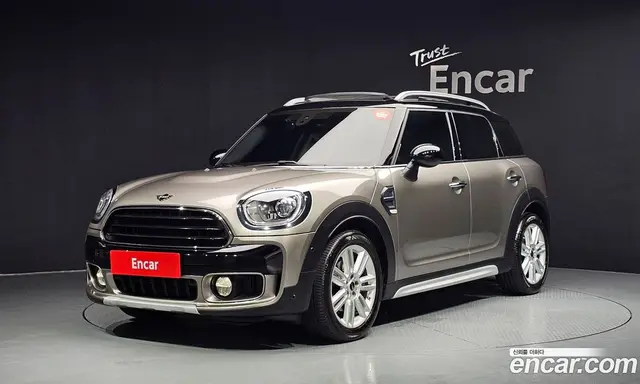 Mini Countryman 2019 1.5 автомат (гидро), миниатюра 1 Mini Countryman 2019 1.5 автомат (гидро), миниатюра 1