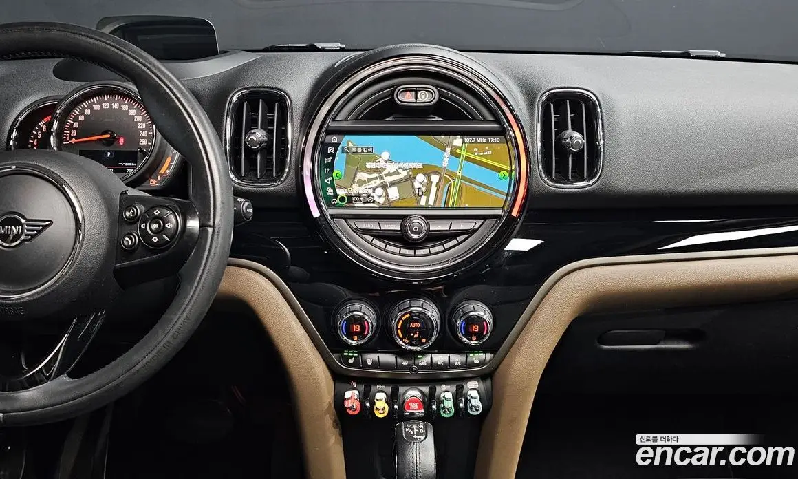 Mini Countryman 2019 1.5 автомат (гидро), фото 15 Mini Countryman 2019 1.5 автомат (гидро), фото 15