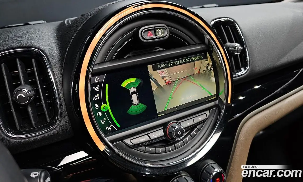 Mini Countryman 2019 1.5 автомат (гидро), фото 16 Mini Countryman 2019 1.5 автомат (гидро), фото 16