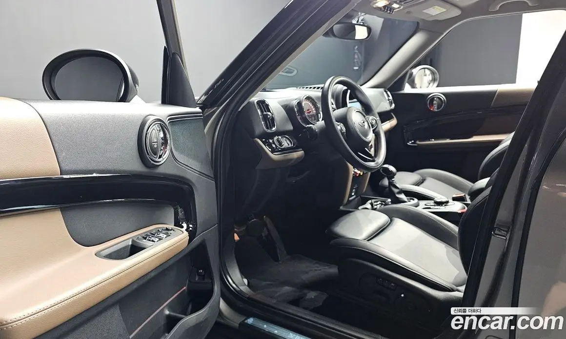 Mini Countryman 2019 1.5 автомат (гидро), фото 10 Mini Countryman 2019 1.5 автомат (гидро), фото 10