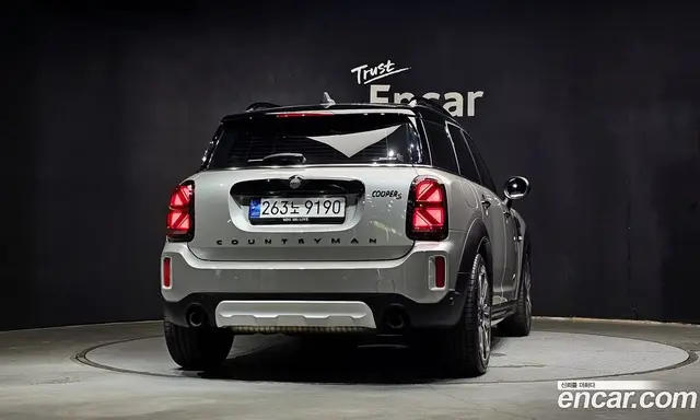 Mini Countryman 2023 2.0 автомат (гидро), миниатюра 4 Mini Countryman 2023 2.0 автомат (гидро), миниатюра 4