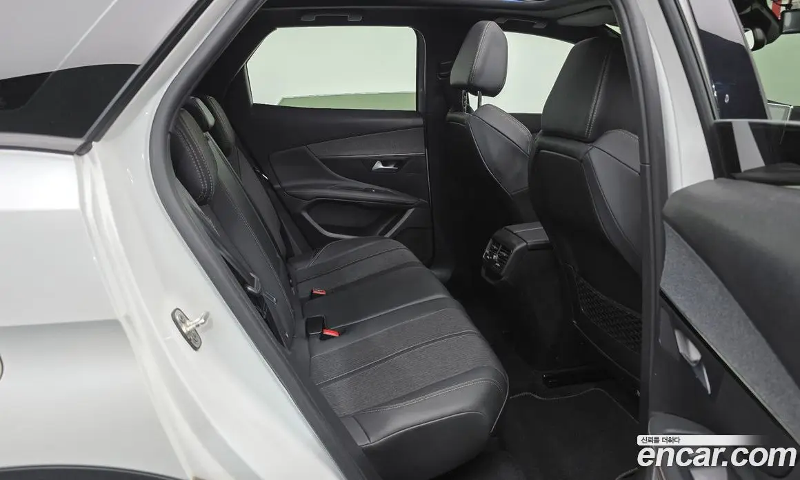 Peugeot 3008 2020 1.5 автомат (гидро), фото 11 Peugeot 3008 2020 1.5 автомат (гидро), фото 11