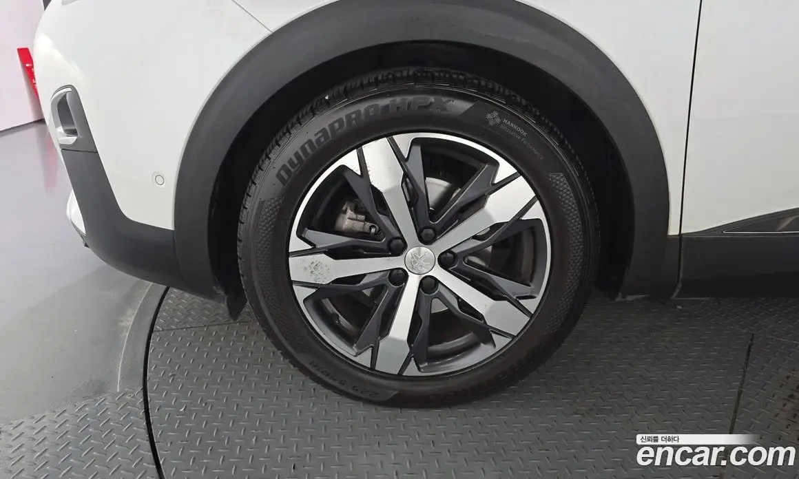 Peugeot 3008 2020 1.5 автомат (гидро), фото 5 Peugeot 3008 2020 1.5 автомат (гидро), фото 5