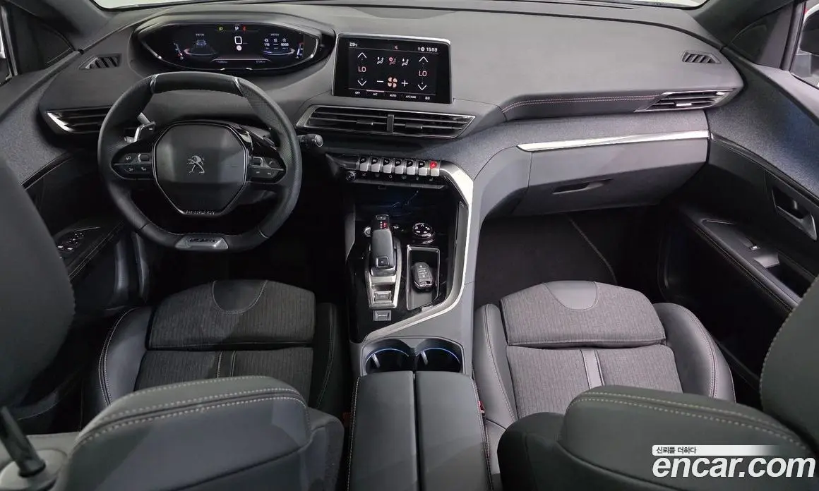 Peugeot 3008 2020 1.5 автомат (гидро), фото 7 Peugeot 3008 2020 1.5 автомат (гидро), фото 7