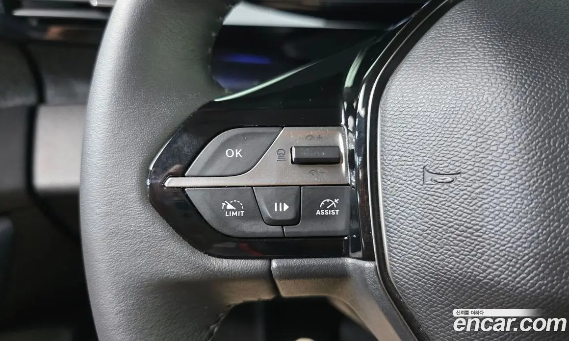 Peugeot 408 2023 1.2 автомат (гидро), фото 29