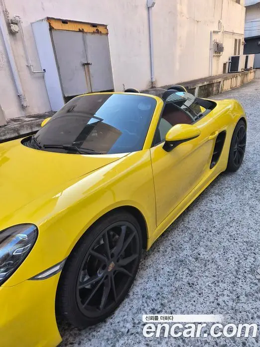 Porsche 718 2020 2.0 автомат (гидро), миниатюра 3 Porsche 718 2020 2.0 автомат (гидро), миниатюра 3
