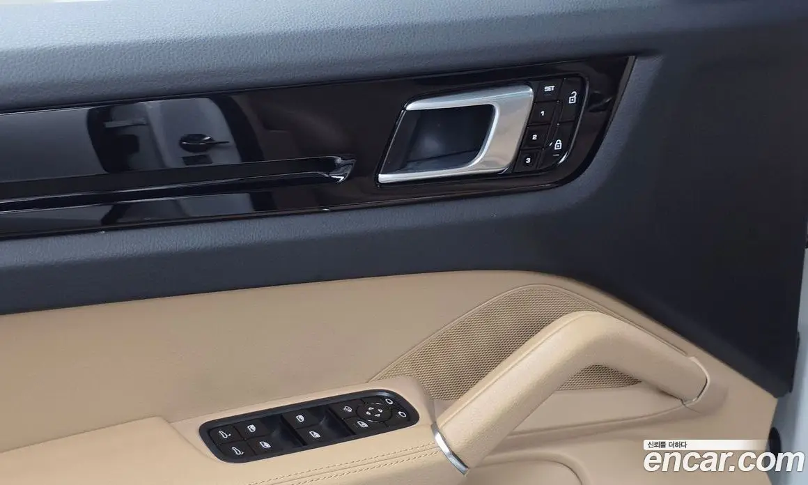 Porsche Cayenne 2019 3.0 автомат (гидро), фото 16 Porsche Cayenne 2019 3.0 автомат (гидро), фото 16