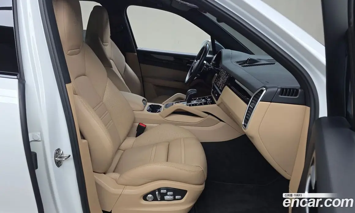 Porsche Cayenne 2019 3.0 автомат (гидро), фото 17 Porsche Cayenne 2019 3.0 автомат (гидро), фото 17
