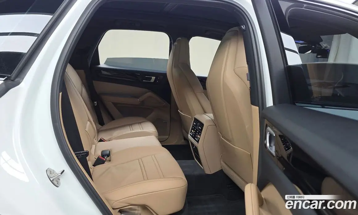Porsche Cayenne 2019 3.0 автомат (гидро), фото 18 Porsche Cayenne 2019 3.0 автомат (гидро), фото 18