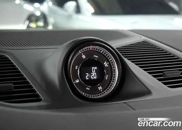 Porsche Cayenne 2024 3.0 автомат (гидро), миниатюра 12