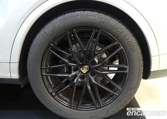 Porsche Cayenne 2024 3.0 автомат (гидро), миниатюра 5 Porsche Cayenne 2024 3.0 автомат (гидро), миниатюра 5