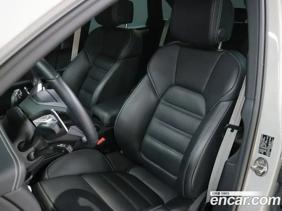 Porsche Macan 2023 2.9 автомат (гидро), фото 13